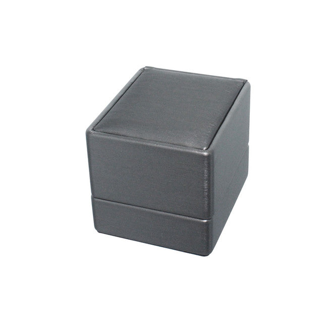 Caja de acero con LED de piel sintética