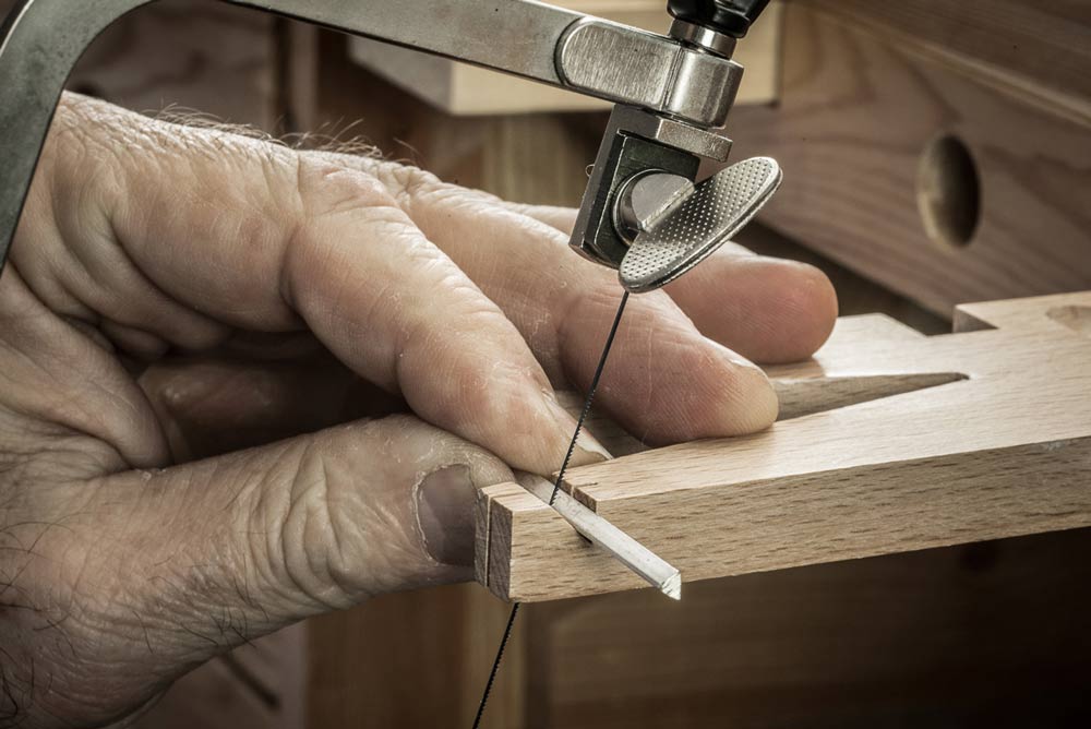 Juego de sierra para joyero profesional 3 en 1: sierra profesional, 144 hojas y pasador de madera con abrazadera