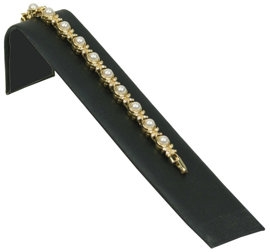 Bracelet Ramp — 1 1/2 x 8 x 2 1/8" H — Black Faux Leather