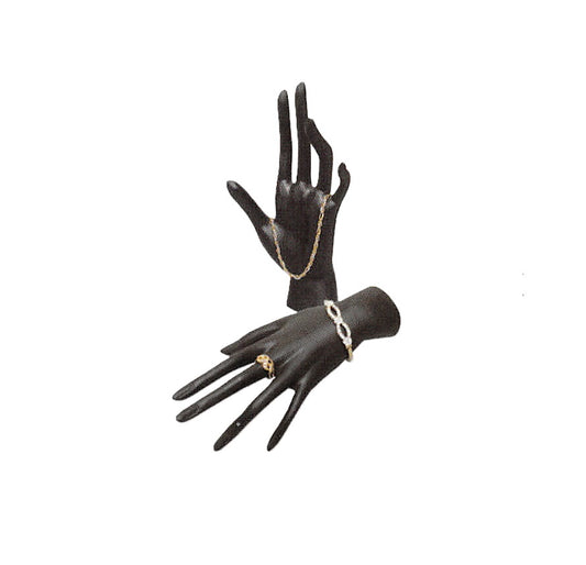 Relaxed Pose Hand Display (Chain) — Black