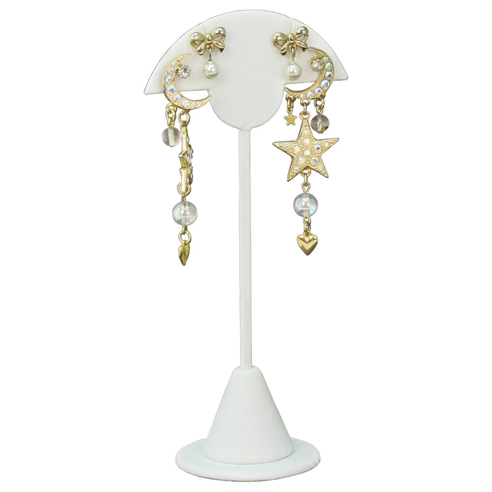 Fan Shaped Earring Stand — White Faux Leather