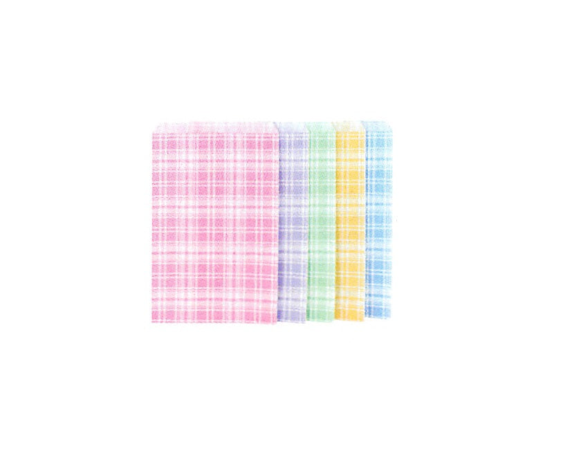 Plaid Paper Gift Bag — Assorted — 8.5 x 11 in