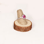Natural wood round base ring stand — 1 finger