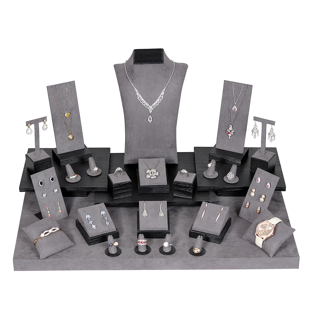 Showcase Set 93 — Grey Suede (D22)