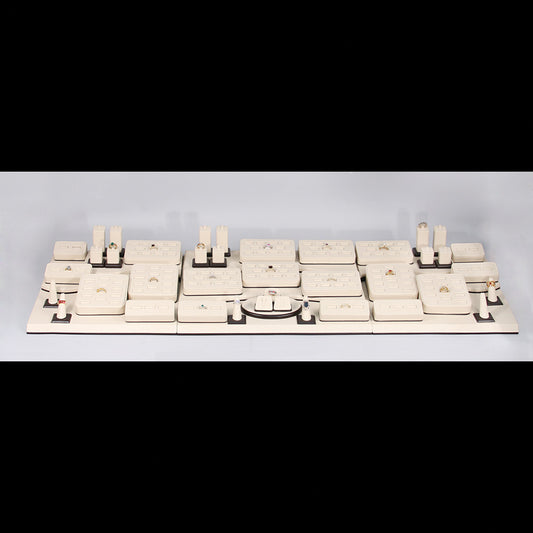 Showcase Set 68 — Beige Leather