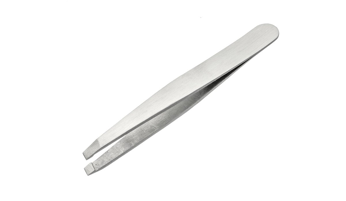 Eyebrow/Plucker Tweezer - Professional Tip