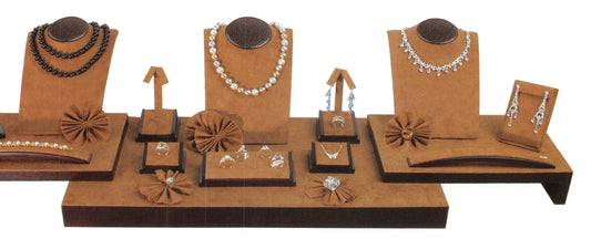 showcase-set-46 Chestnut Suede/brwn Leathr Trim