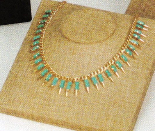 2-way-necklace-stand Burlap