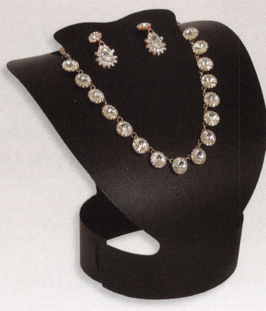 plastic-foldable-neckform-angled Black